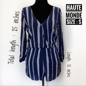 Roll up verticals stripe v neck romper w pockets